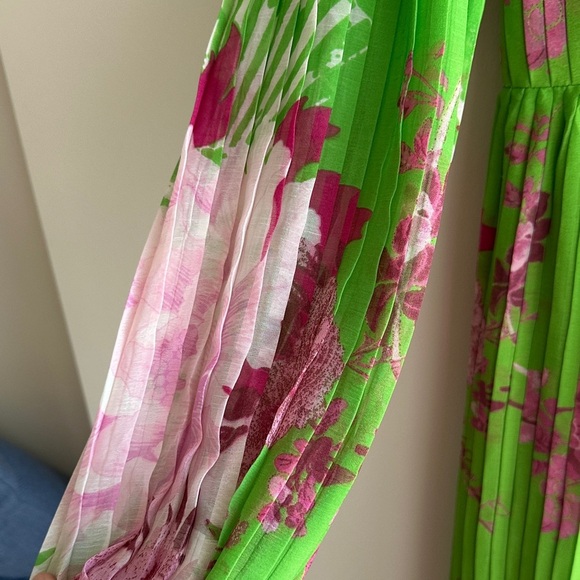 ASOS Design Wrap Maxi Dress Balloon Sleeves with Green Florals, Green/Pink, 6 - Picture 6 of 16
